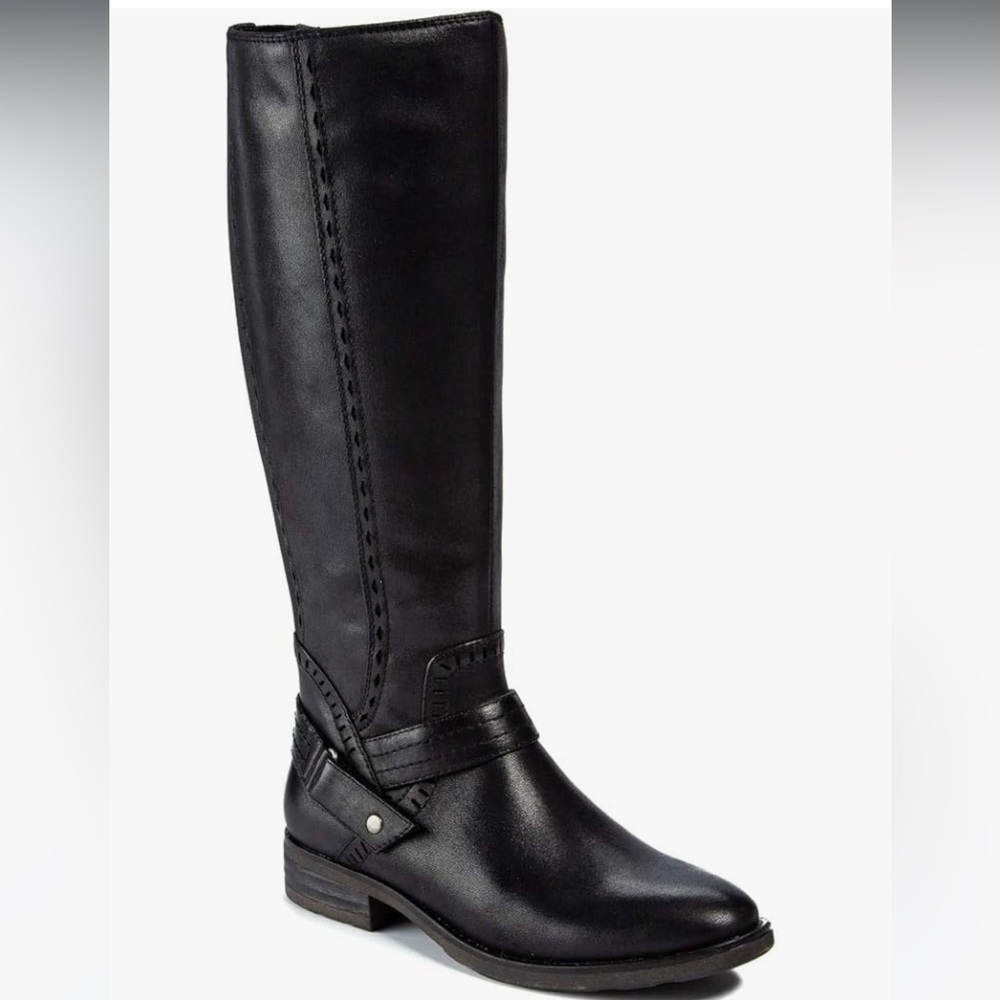 Baretraps Womens Abram Laser Cut Mixed Media Boots